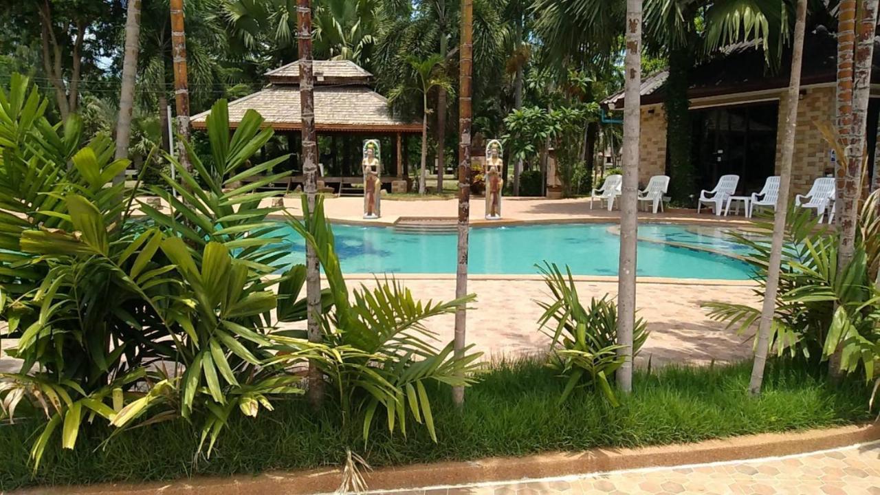 Rs Phong Riverside Resort Khon Kaen Extérieur photo