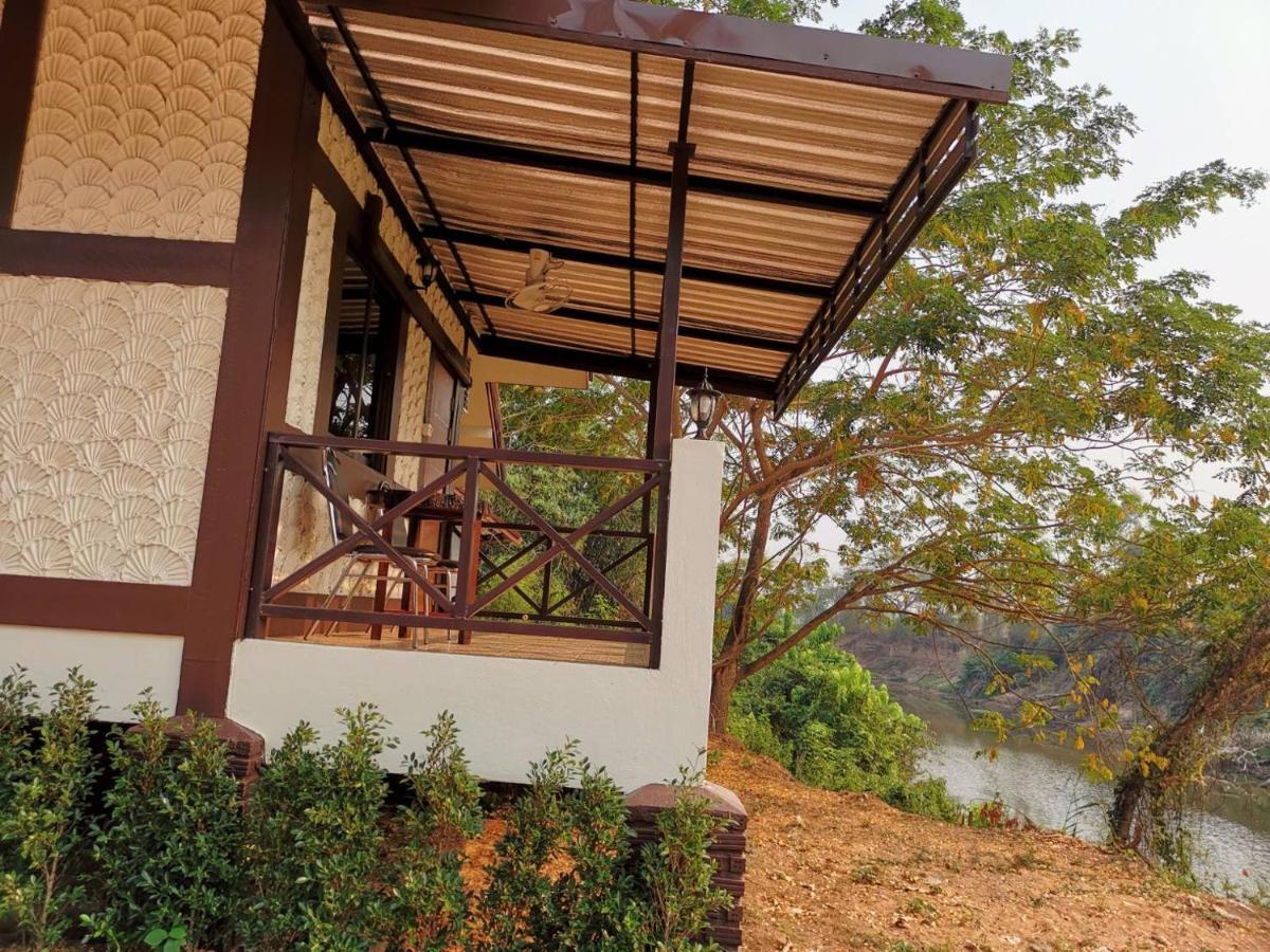 Rs Phong Riverside Resort Khon Kaen Extérieur photo