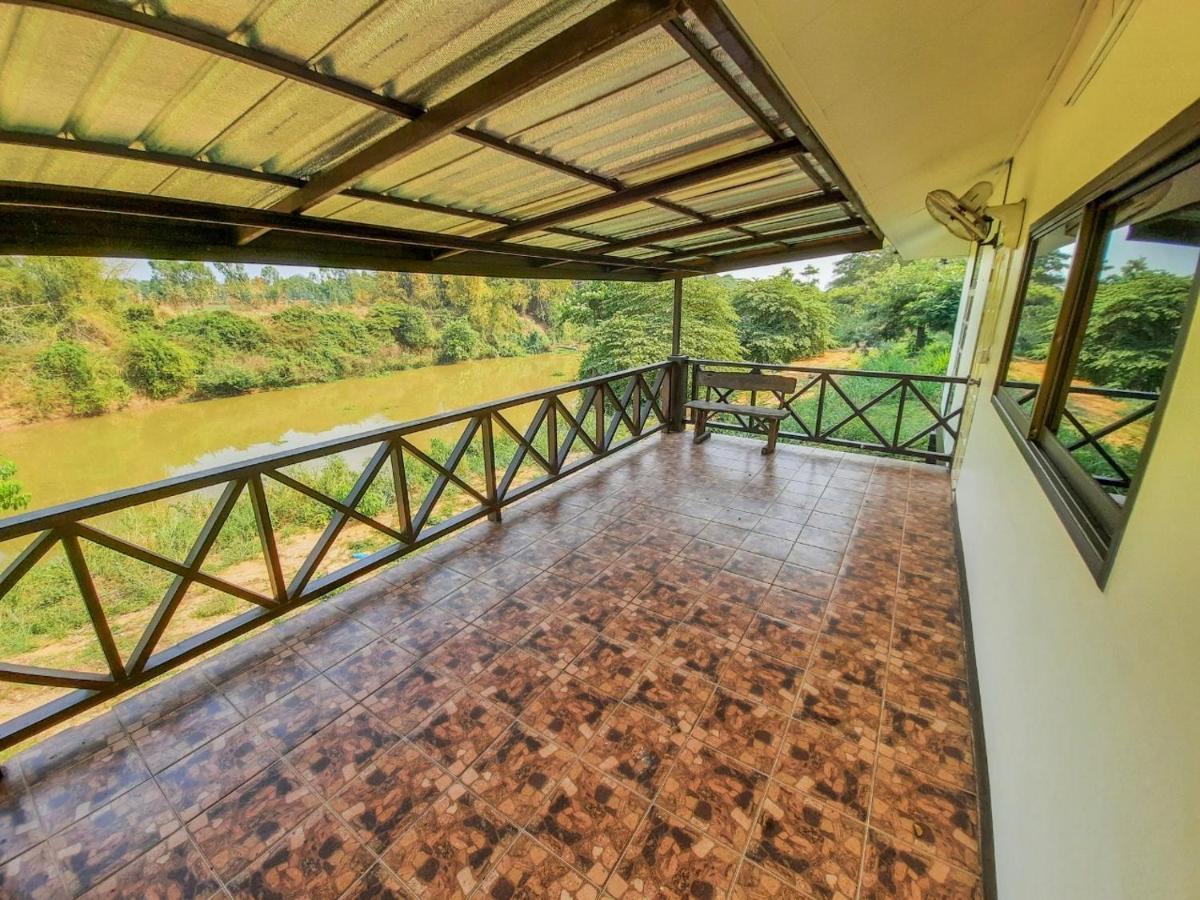 Rs Phong Riverside Resort Khon Kaen Extérieur photo