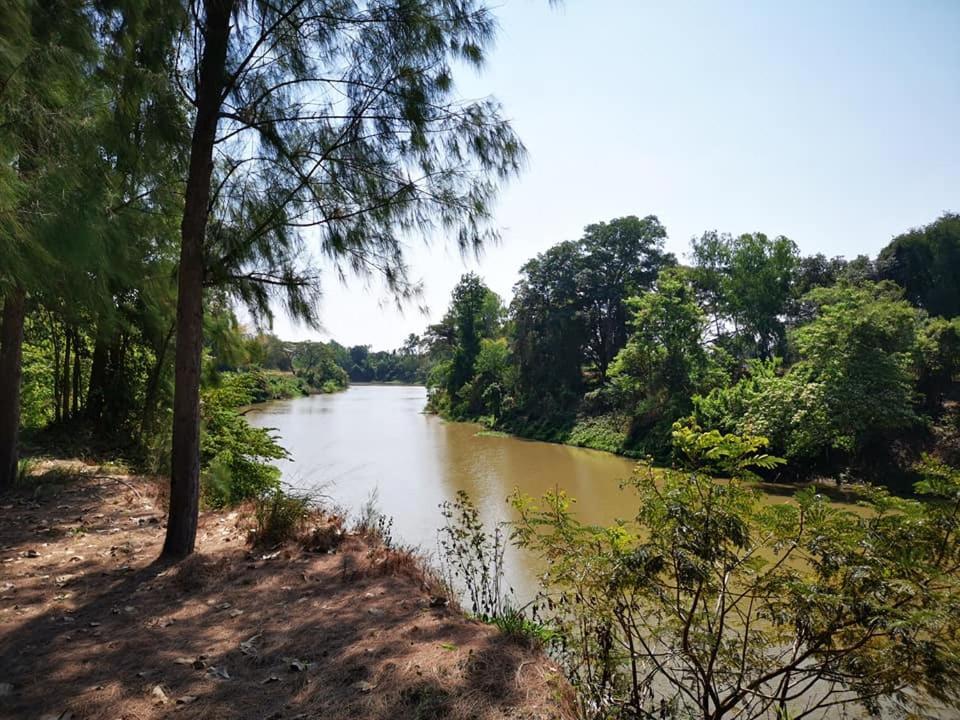 Rs Phong Riverside Resort Khon Kaen Extérieur photo