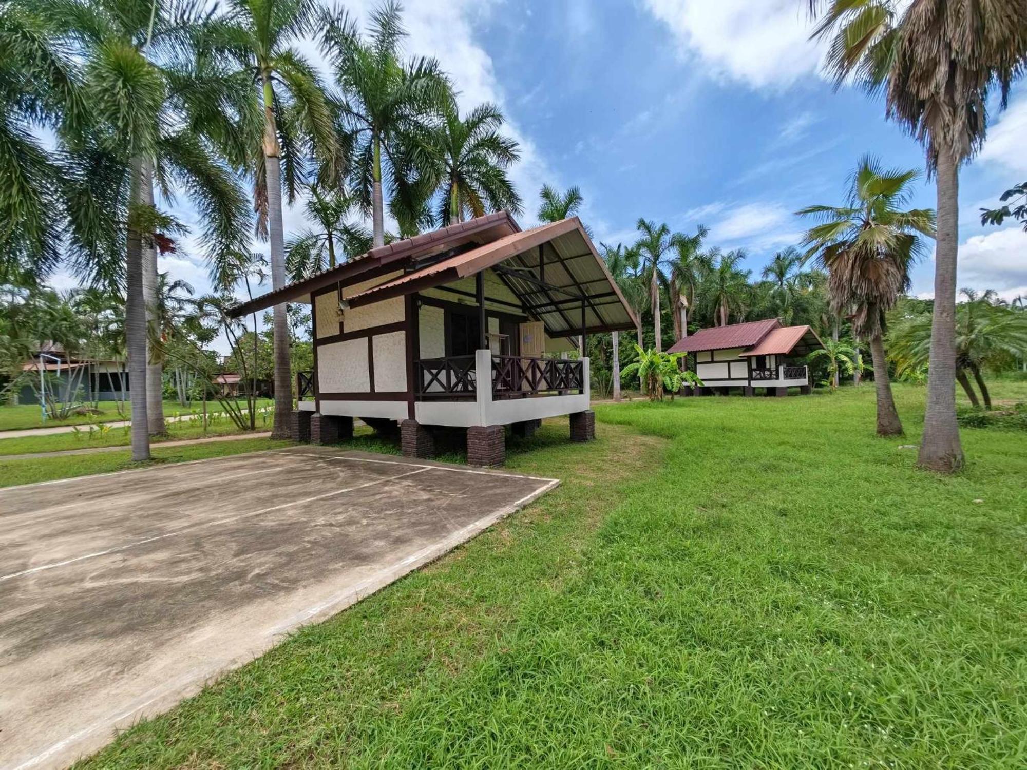 Rs Phong Riverside Resort Khon Kaen Extérieur photo