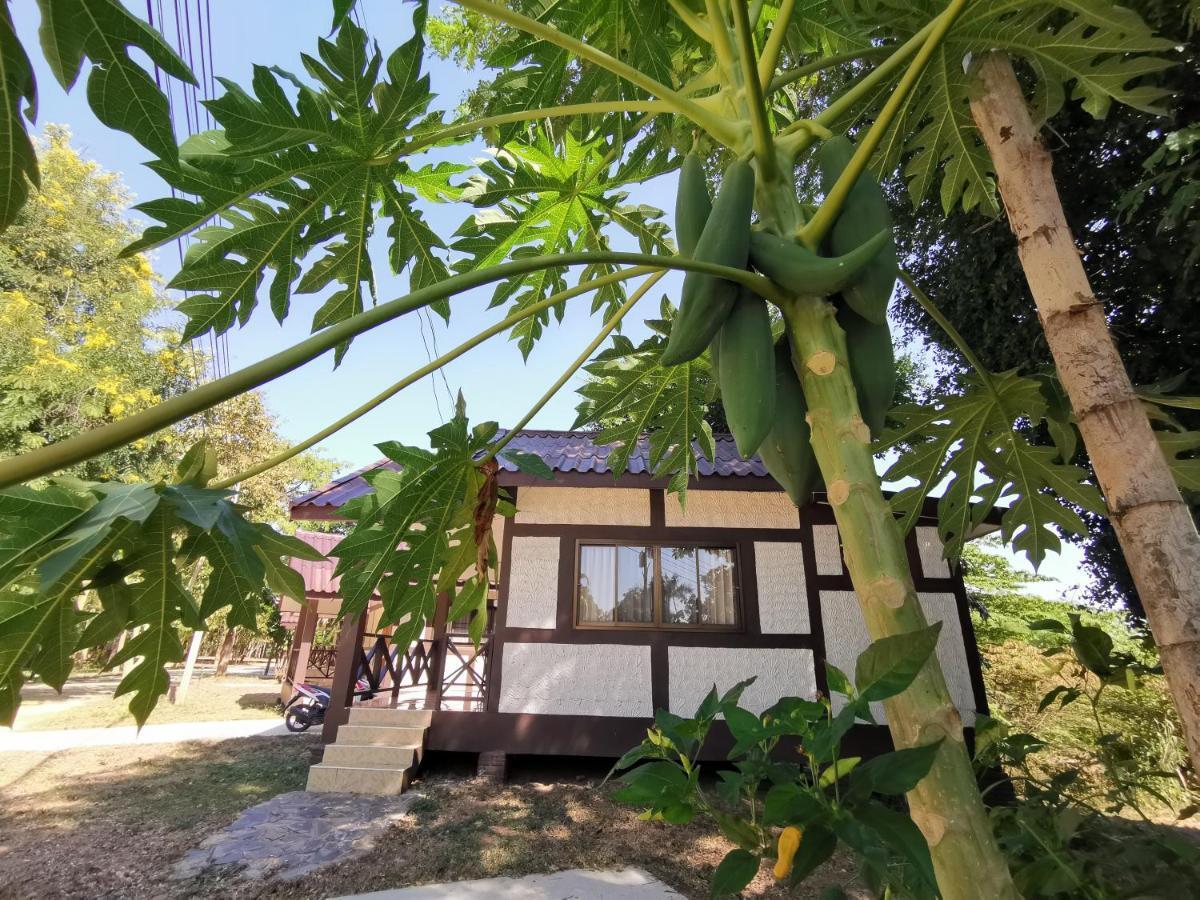 Rs Phong Riverside Resort Khon Kaen Extérieur photo