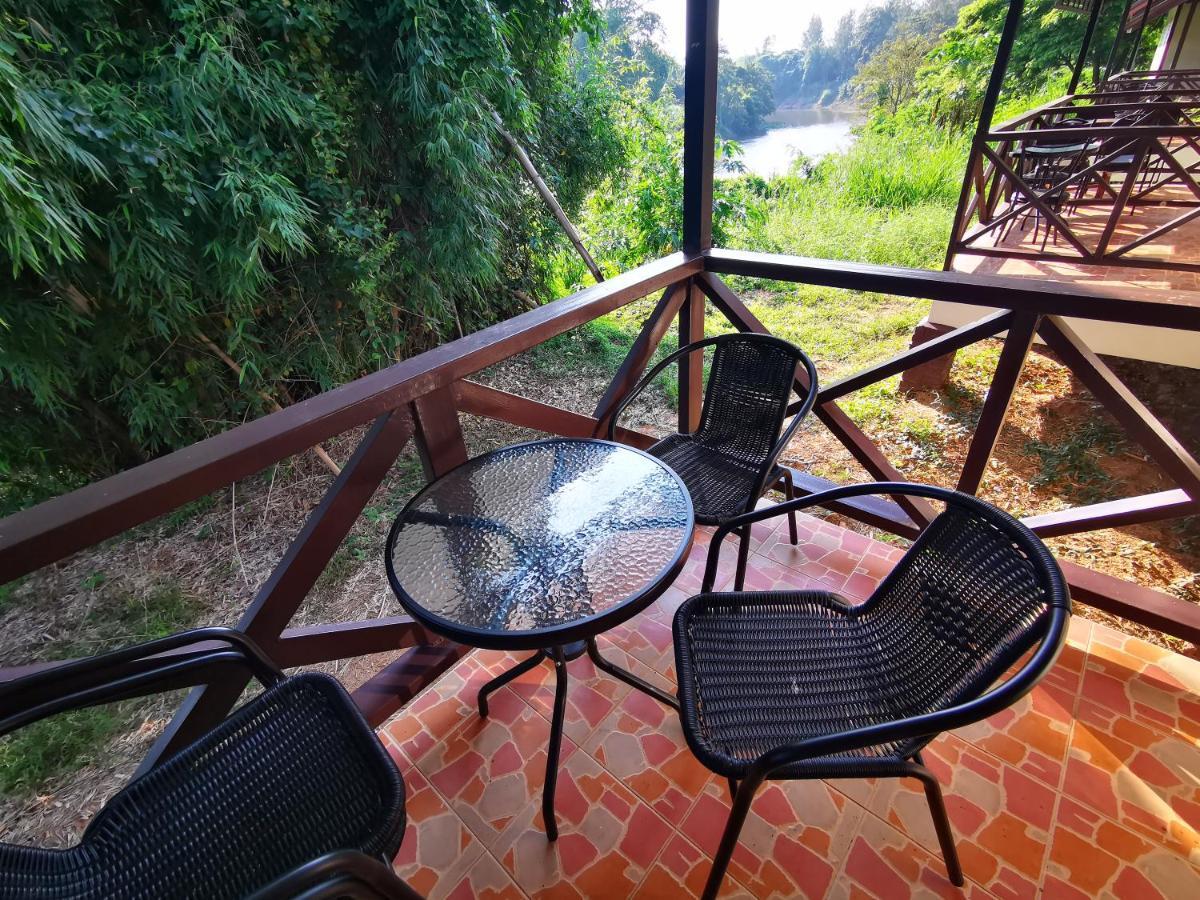 Rs Phong Riverside Resort Khon Kaen Extérieur photo
